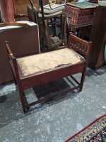 PIANO STOOL