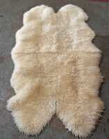 SHEEPSKIN RUG