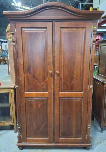 ARMOIRE