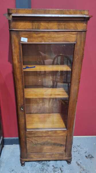 DISPLAY CABINET