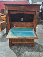 SECRETAIRE - 2