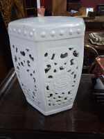 CERAMIC STOOL