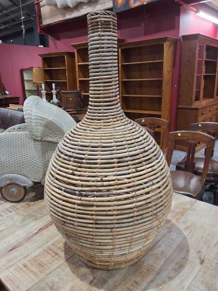 FLOOR VASE