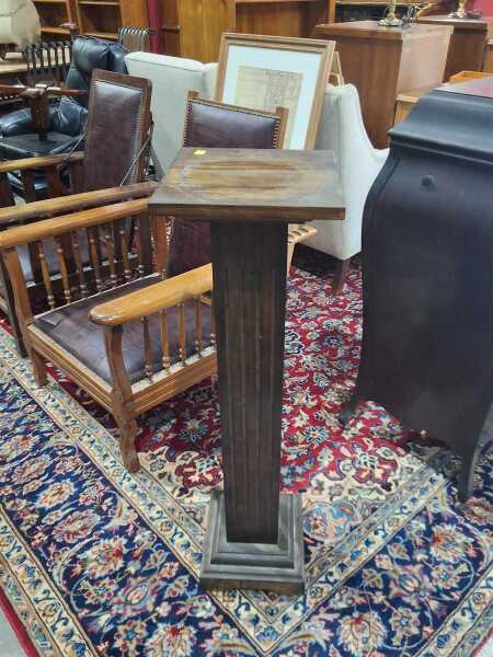PEDESTAL