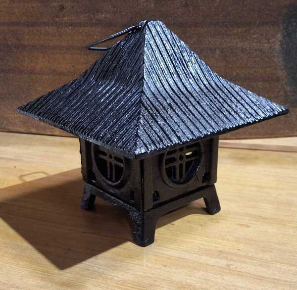 ORIENTAL ORNAMENT
