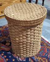 LIDDED BASKET