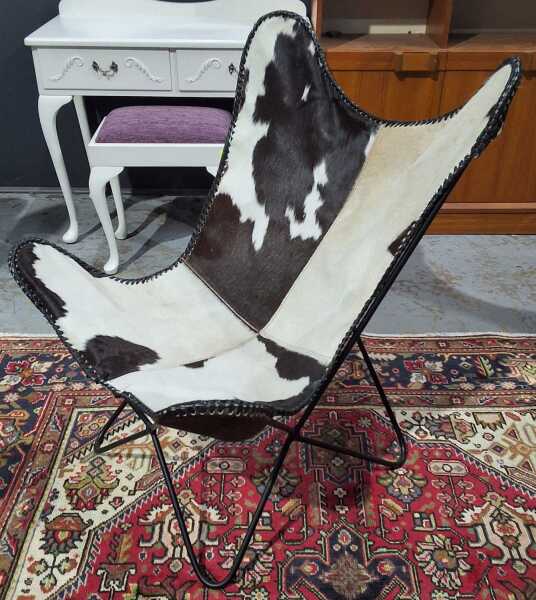 BUTTERFLY CHAIR