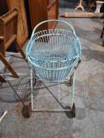 LAUNDRY TROLLEY - 2