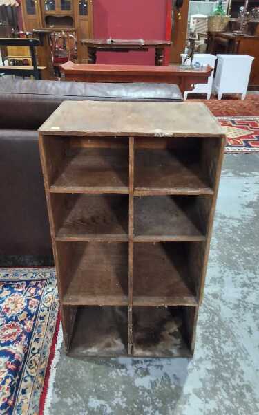 PIGEON HOLE SHELVES