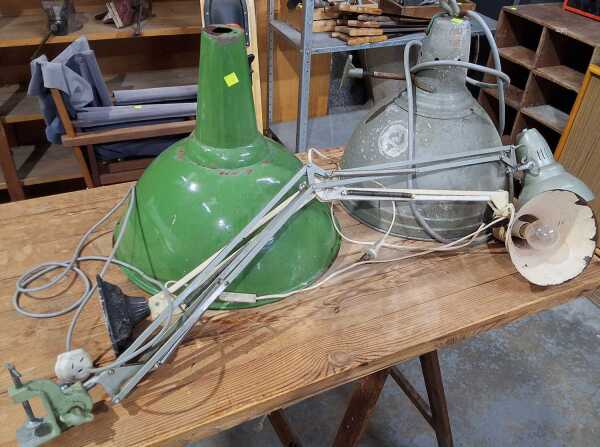 LIGHTING LOT