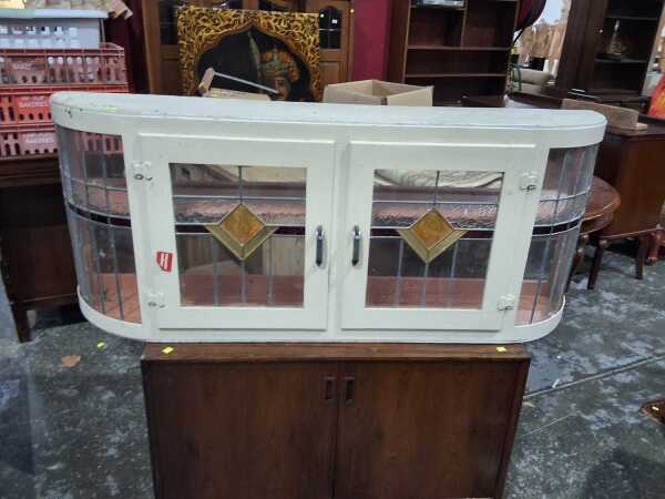 HANGING CABINET