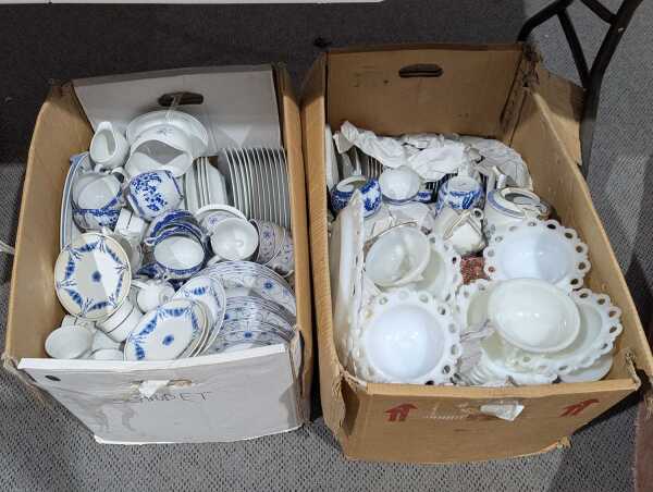 DINNER SETS