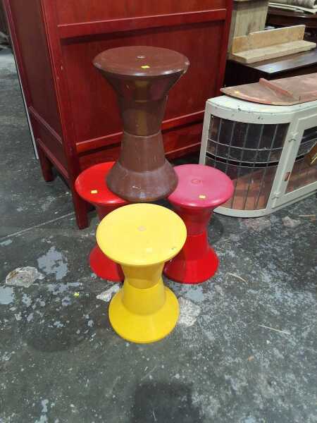 CAROMA STOOLS