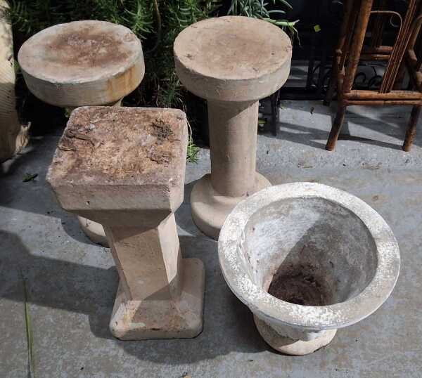 PEDESTALS AND PLANTER