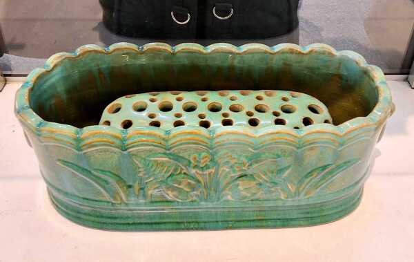 BENNETTS POTTERY