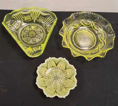 URANIUM GLASS