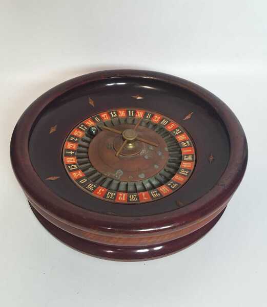 ROULETTE WHEEL