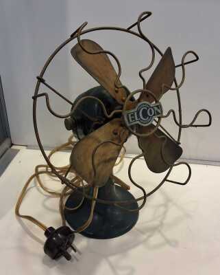 TABLE FAN