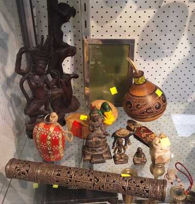 Worldly Collectables