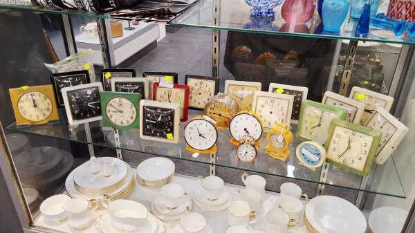 WESTCLOX CLOCKS