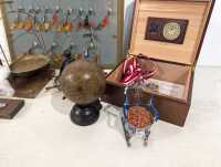 DESK LOT - 2