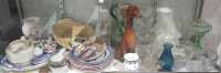 CHINA & GLASSWARE