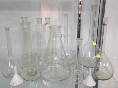 Laboratory Glass