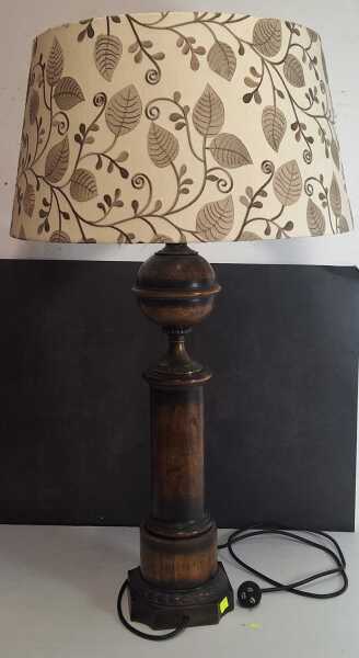DESIGNER LAMP