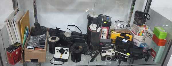 PHOTOGRAPHY COLLECTABLES