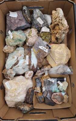 MINERAL SPECIMENS