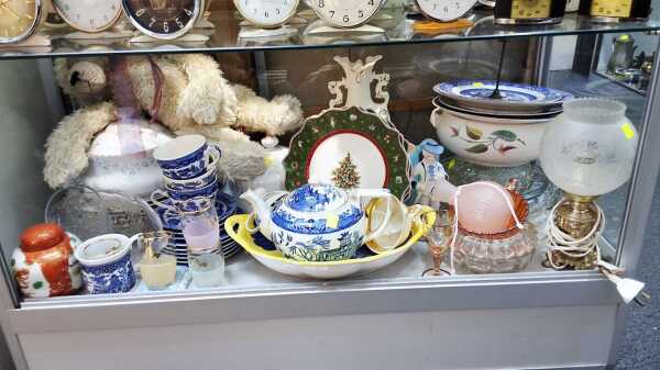 SUNDRY HOMEWARES