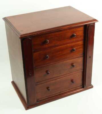Minature Wellington Chest