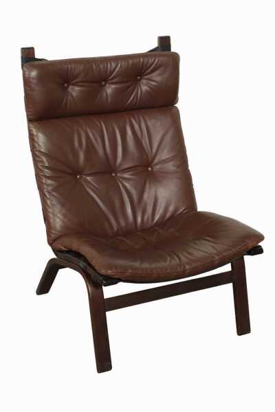 LOUNGE CHAIR
