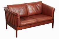 LEATHER LOUNGE