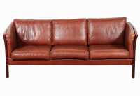 LEATHER LOUNGE - 2