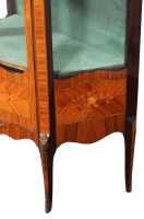 VITRINE DISPLAY CABINET - 3