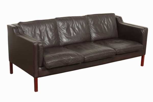 STOUBY LEATHER LOUNGE