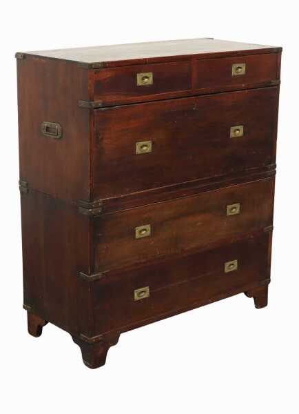 CAMPAIGN BUREAU CHEST