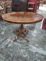 SALON TABLE