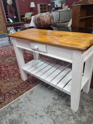 61 · SERVING TABLE