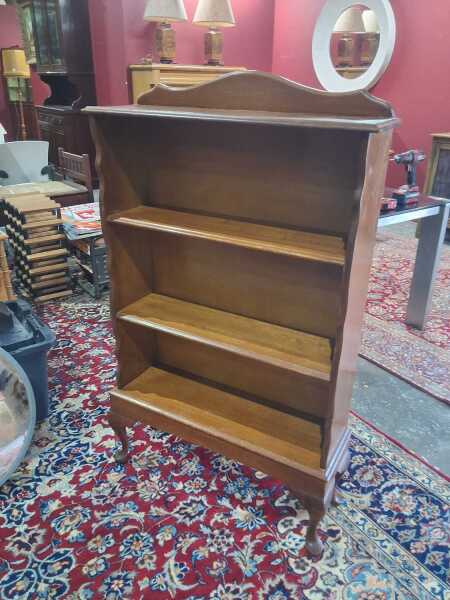 BOOKSHELF