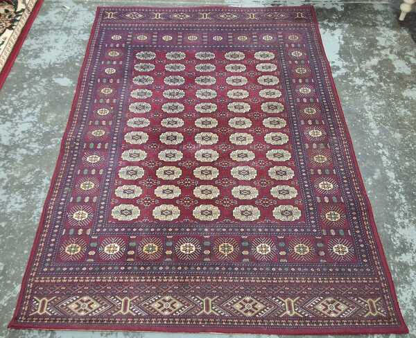 FLOOR RUG
