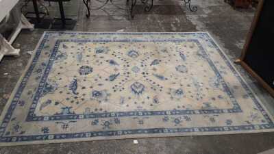 Rug
