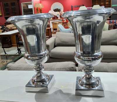 137 · PAIR OF URNS