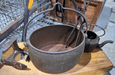 205 · CAST IRON LOT