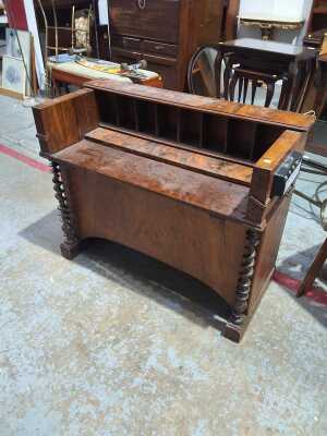 240 · LADIES DESK