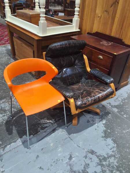 ARM CHAIRS