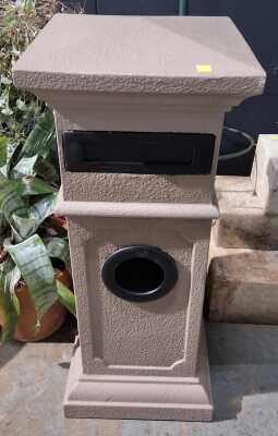 386 · LETTERBOX