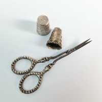 SILVER SEWING REQUISITES