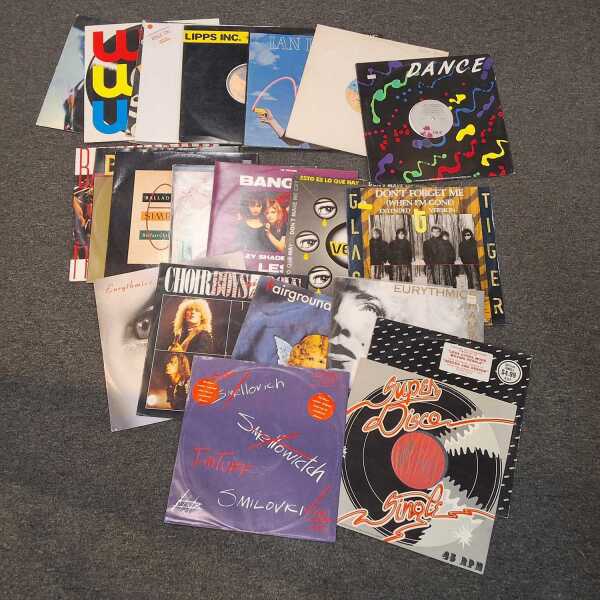 VINYL RECORDS